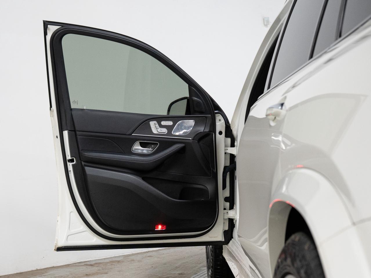 2023 Mercedes-Benz GLS 450 | PREMIUM & NIGHT PKG | 7 PASS | 22 AMG WHEELS Photo