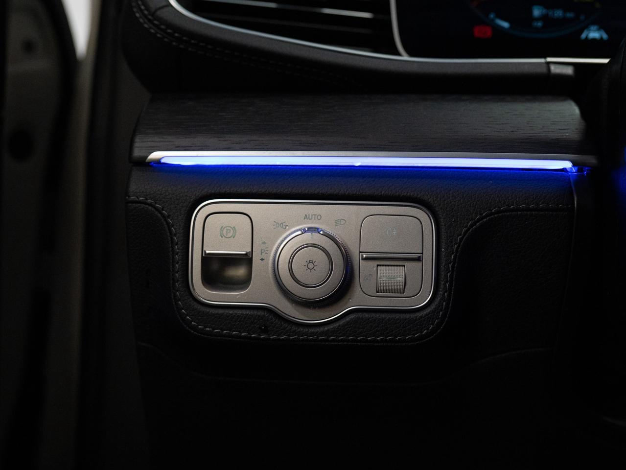 2023 Mercedes-Benz GLS 450 | PREMIUM & NIGHT PKG | 7 PASS | 22 AMG WHEELS Photo