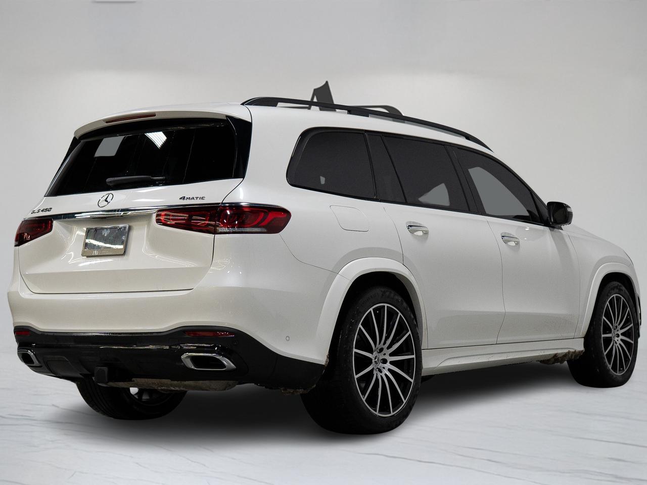 2023 Mercedes-Benz GLS 450 | PREMIUM & NIGHT PKG | 7 PASS | 22 AMG WHEELS Photo3