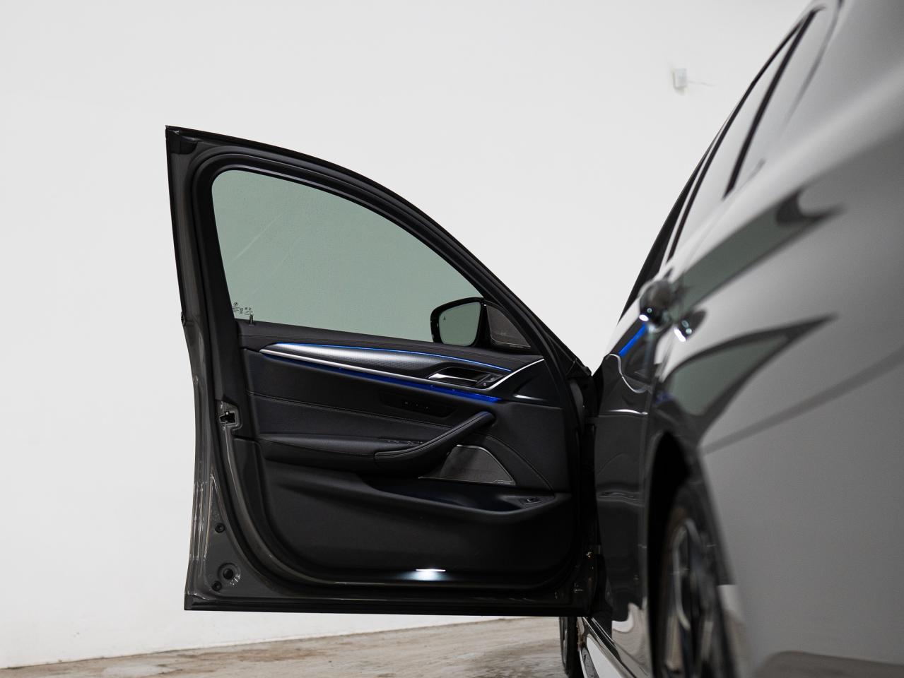 2022 BMW 5 Series 540I | M-SPORT PRO | PREMIUM ENHANCED PKG | 20 IN Photo