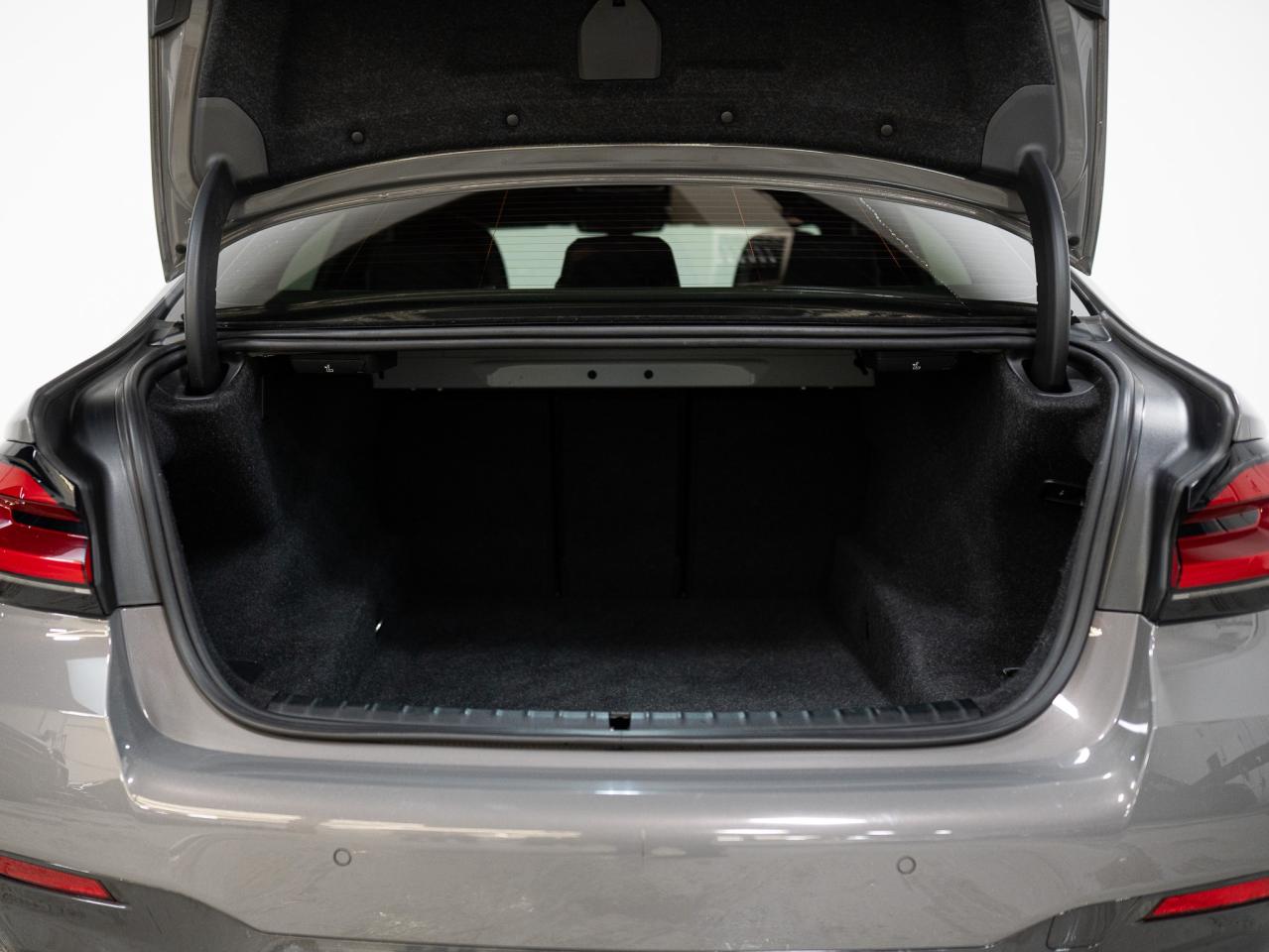 2022 BMW 5 Series 540I | M-SPORT PRO | PREMIUM ENHANCED PKG | 20 IN Photo