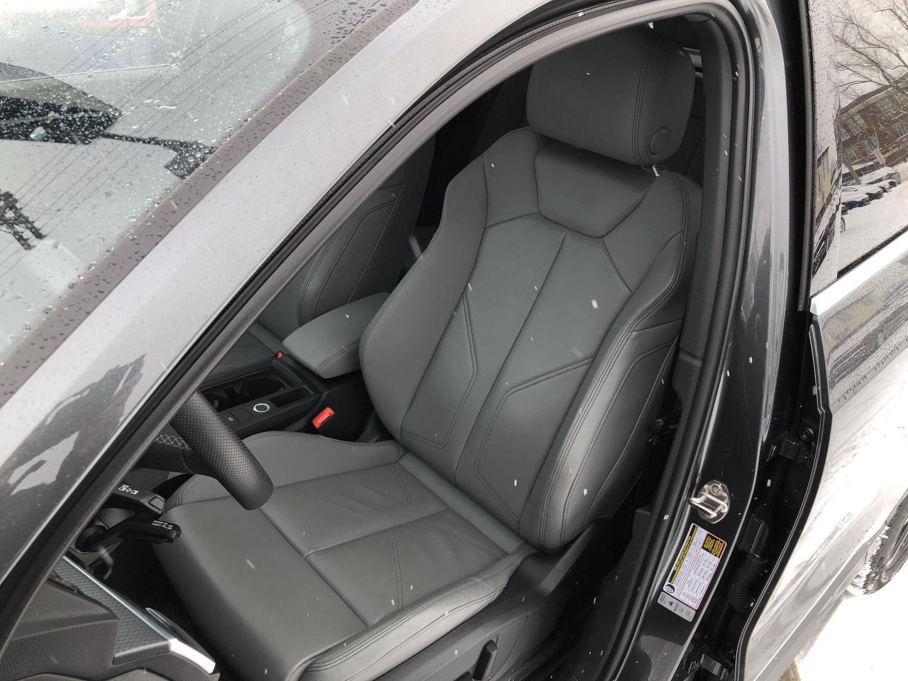 2025 Audi Q3 45 Progressiv PROGRESSIV, SLINE, SONOS SOUND, PANO Photo