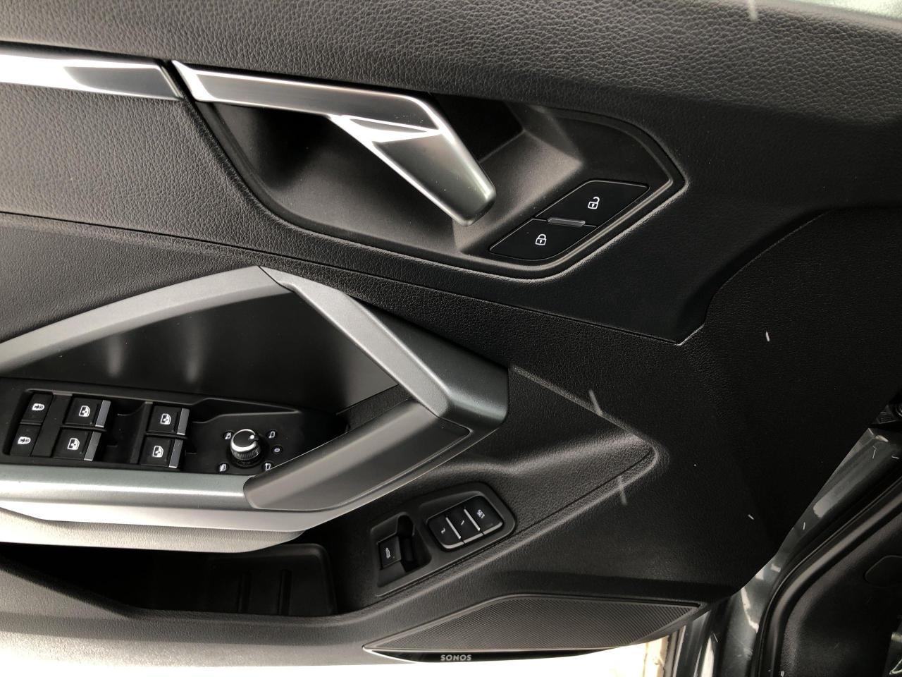 2025 Audi Q3 45 Progressiv PROGRESSIV, SLINE, SONOS SOUND, PANO Photo