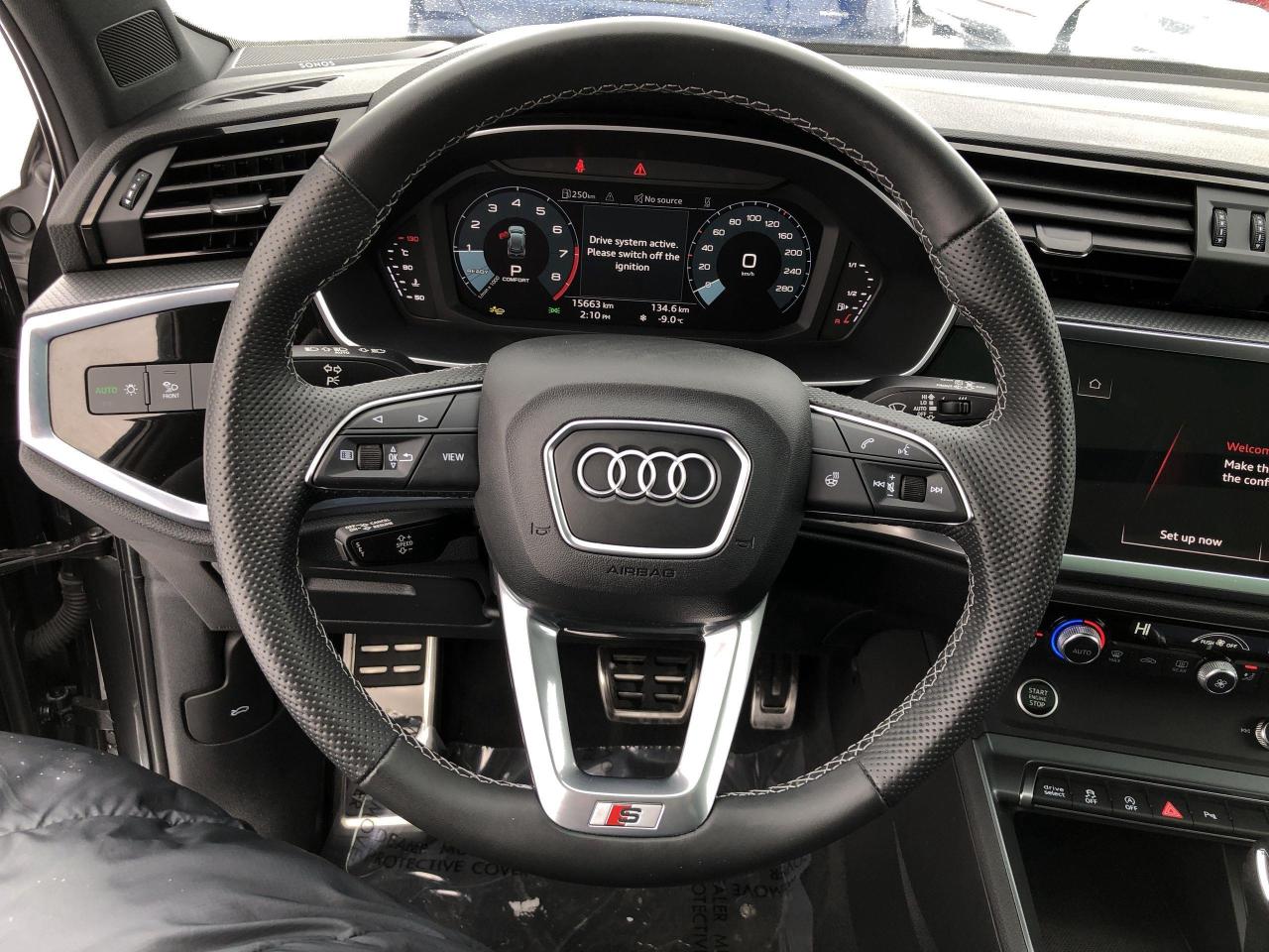 2025 Audi Q3 45 Progressiv PROGRESSIV, SLINE, SONOS SOUND, PANO Photo