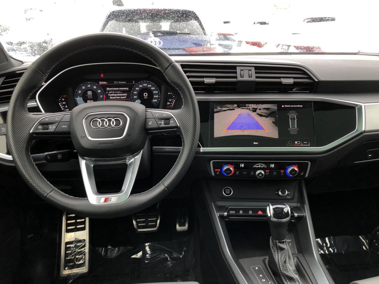 2025 Audi Q3 45 Progressiv PROGRESSIV, SLINE, SONOS SOUND, PANO Photo
