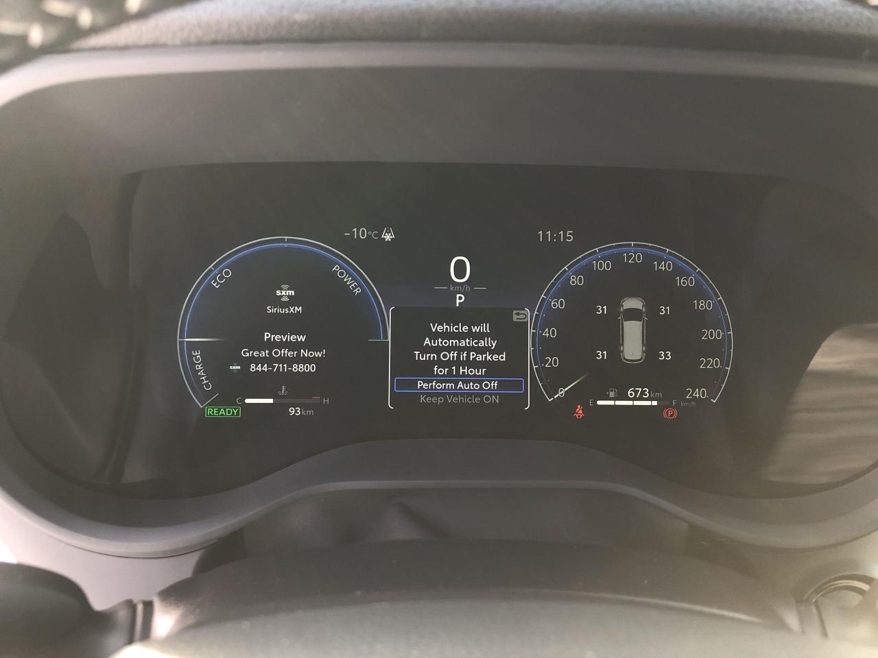 2025 Toyota Sienna XSE 7-Passenger YES, ONLY 93KMS!! LIKE NEW, ALL WH Photo