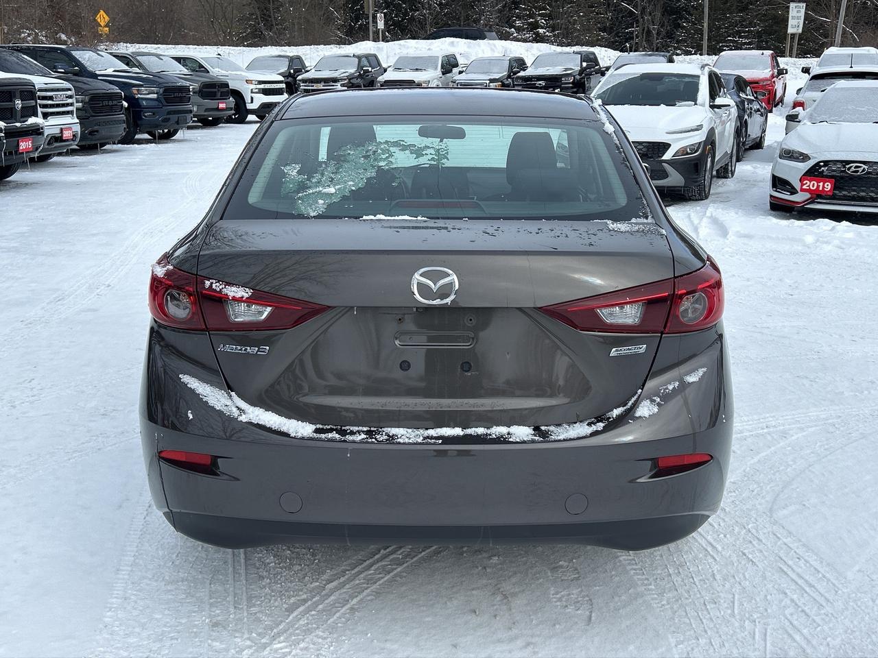 2016 Mazda MAZDA3 GS, AUTOMATIC, BACK UP CAMERA, HEATED SEATS! - Photo #5