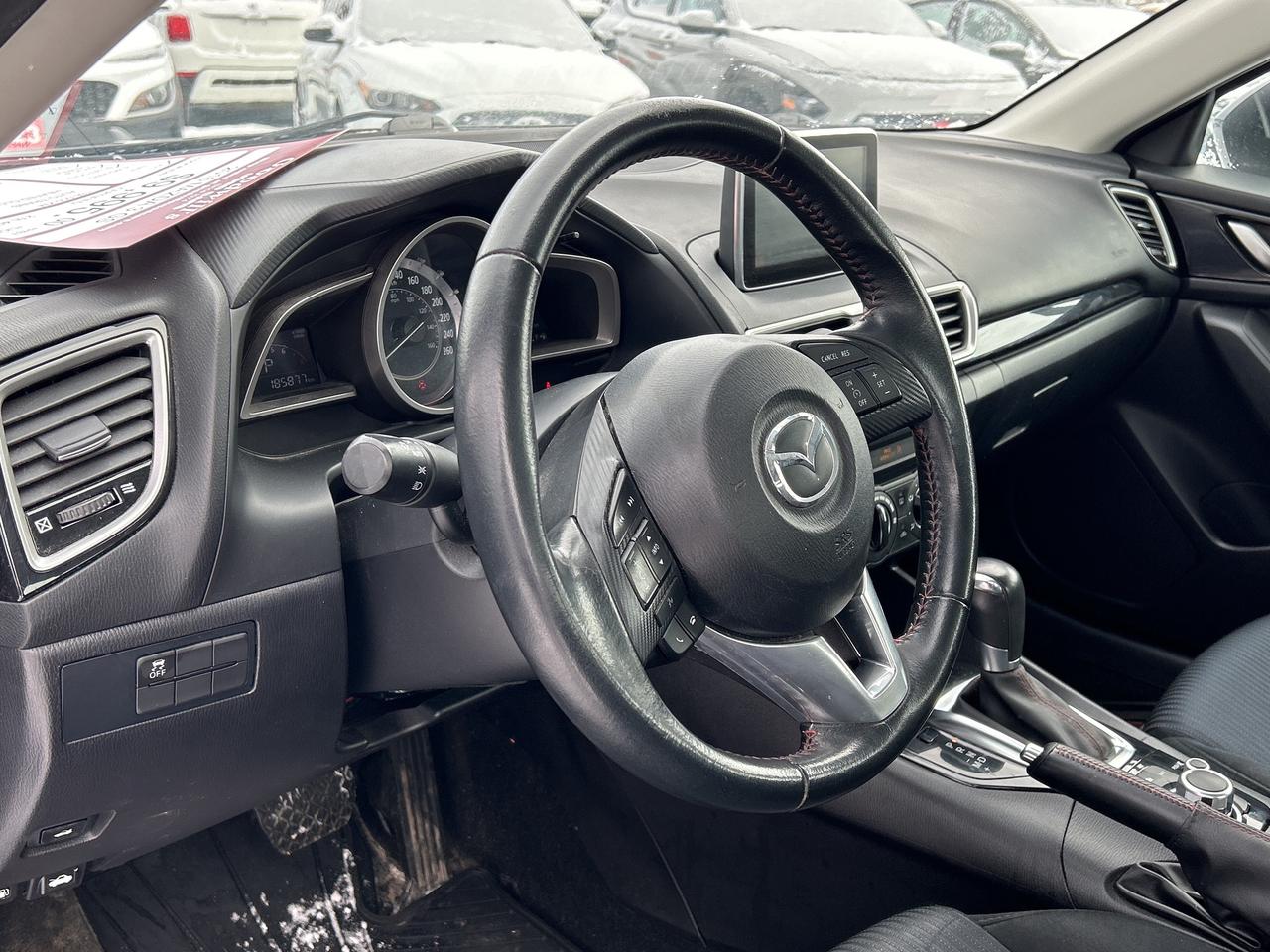 2016 Mazda MAZDA3 GS, AUTOMATIC, BACK UP CAMERA, HEATED SEATS! - Photo #10