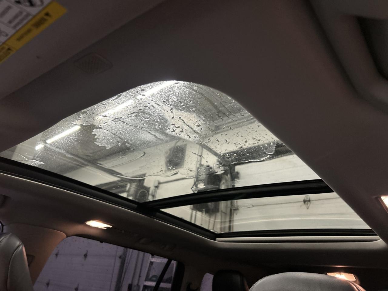 2021 Toyota Highlander PLATINUM AWD |7-PASS |LEATHER |PANO ROOF | 360 CAM Photo