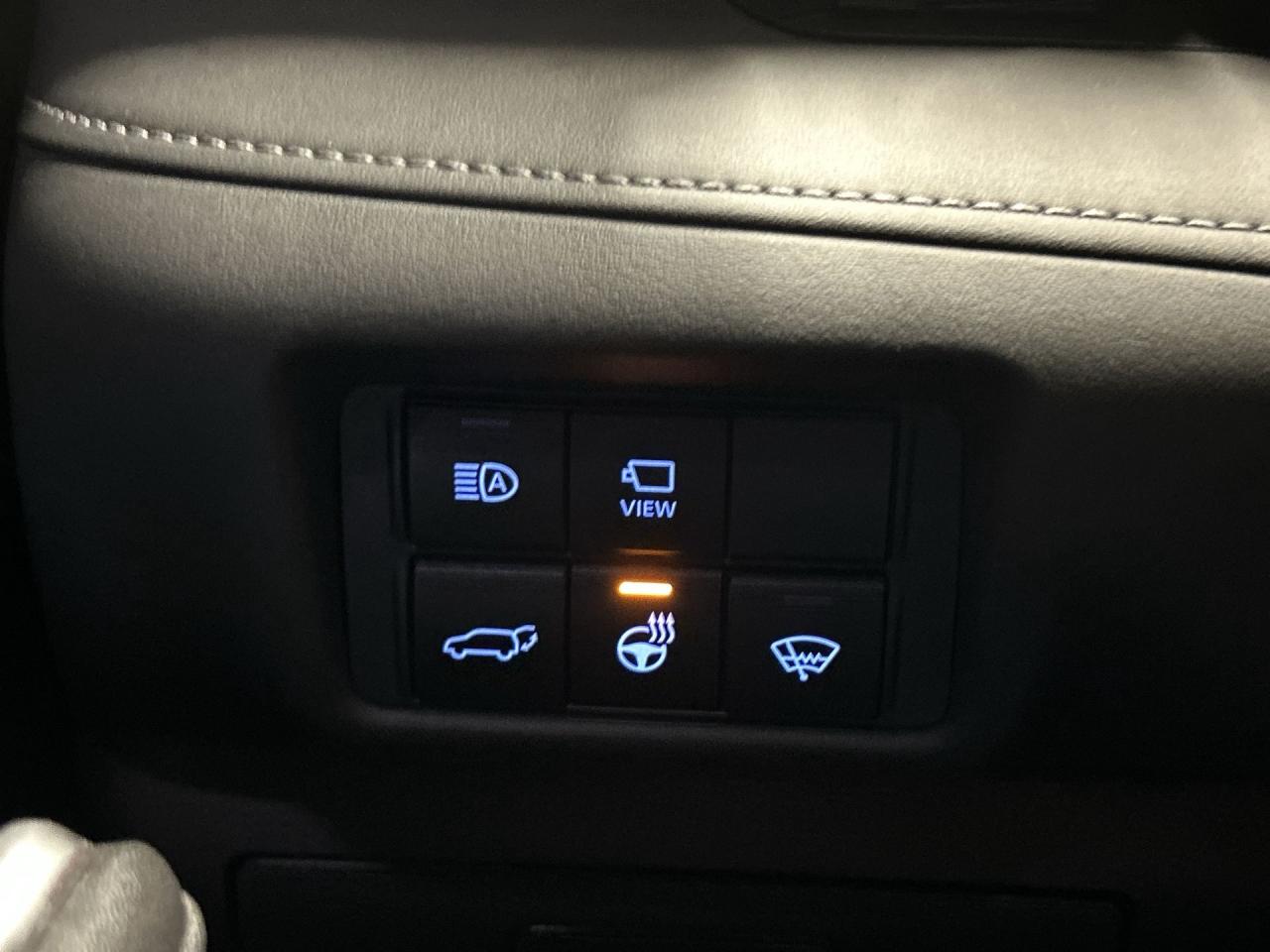 2021 Toyota Highlander PLATINUM AWD |7-PASS |LEATHER |PANO ROOF | 360 CAM Photo