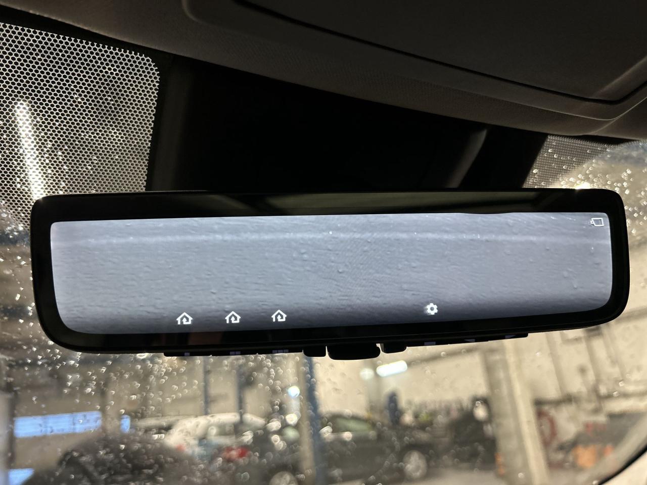 2021 Toyota Highlander PLATINUM AWD |7-PASS |LEATHER |PANO ROOF | 360 CAM Photo