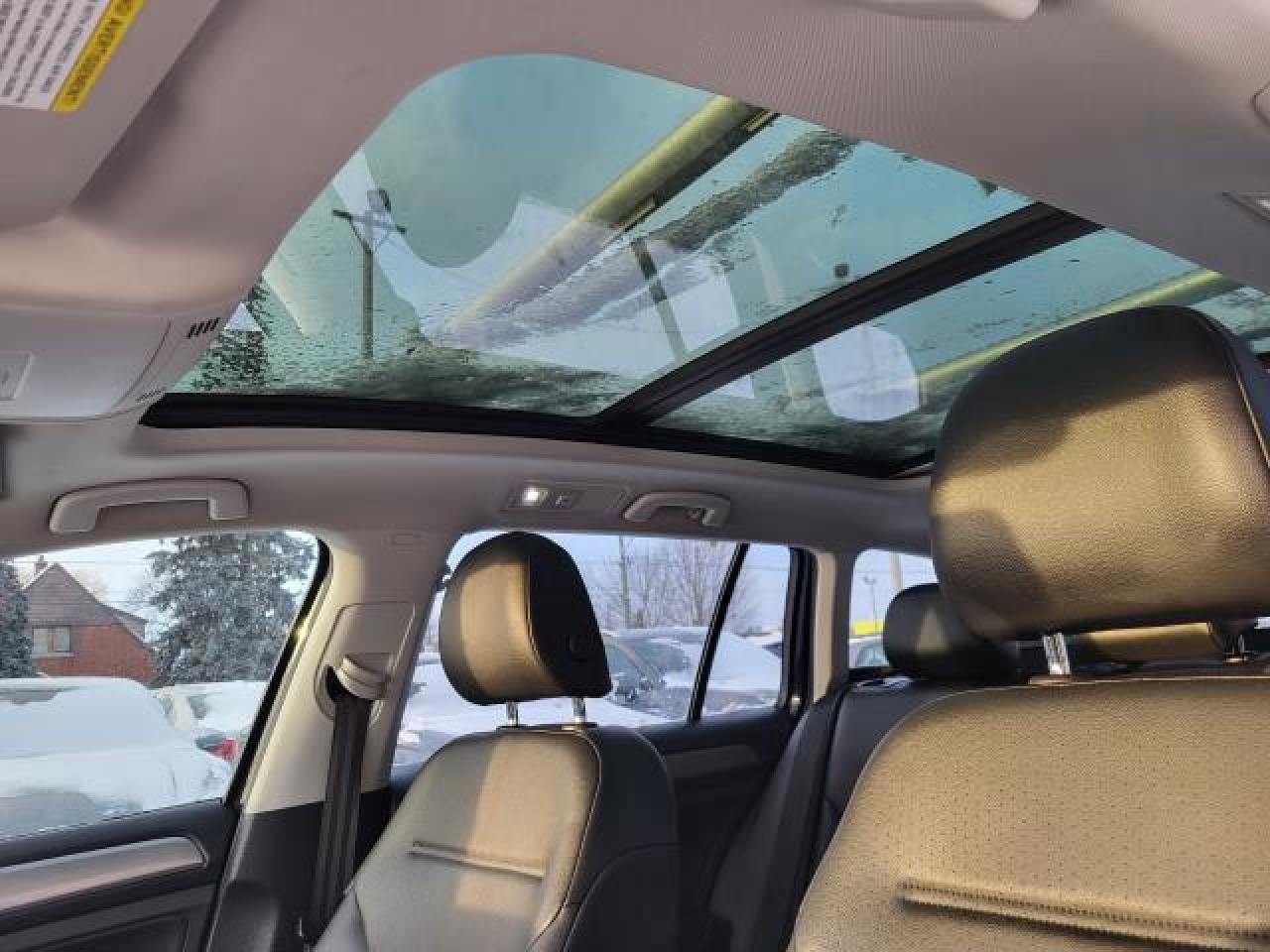 2017 Volkswagen Golf Sportwagen Comfortline Photo