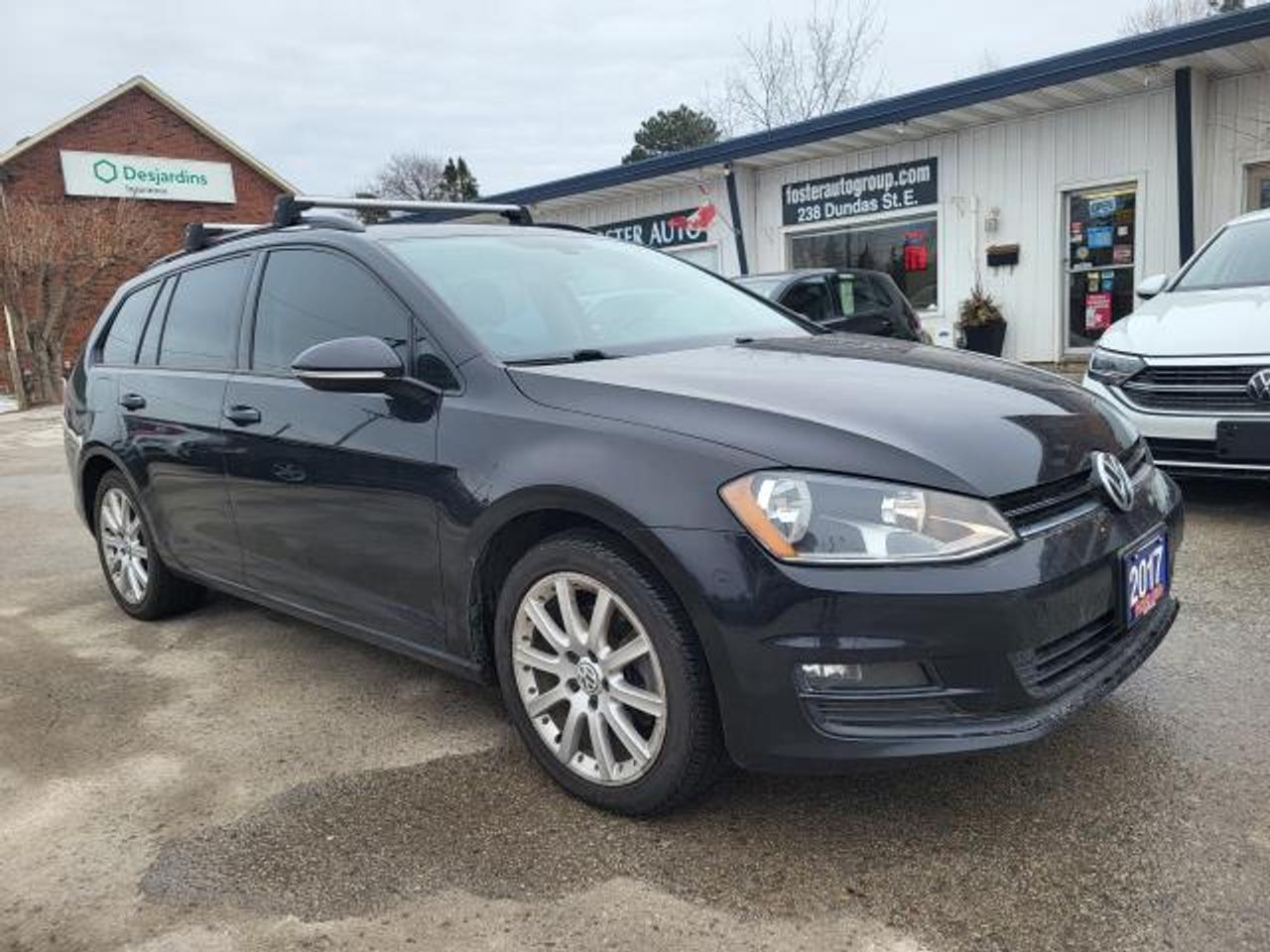 2017 Volkswagen Golf Sportwagen Comfortline Photo