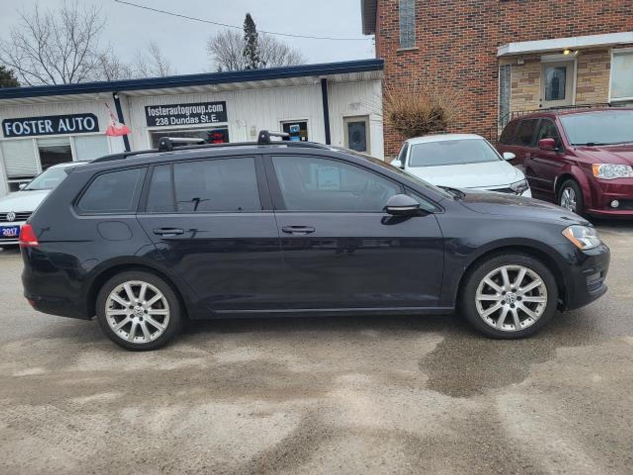 2017 Volkswagen Golf Sportwagen Comfortline Photo