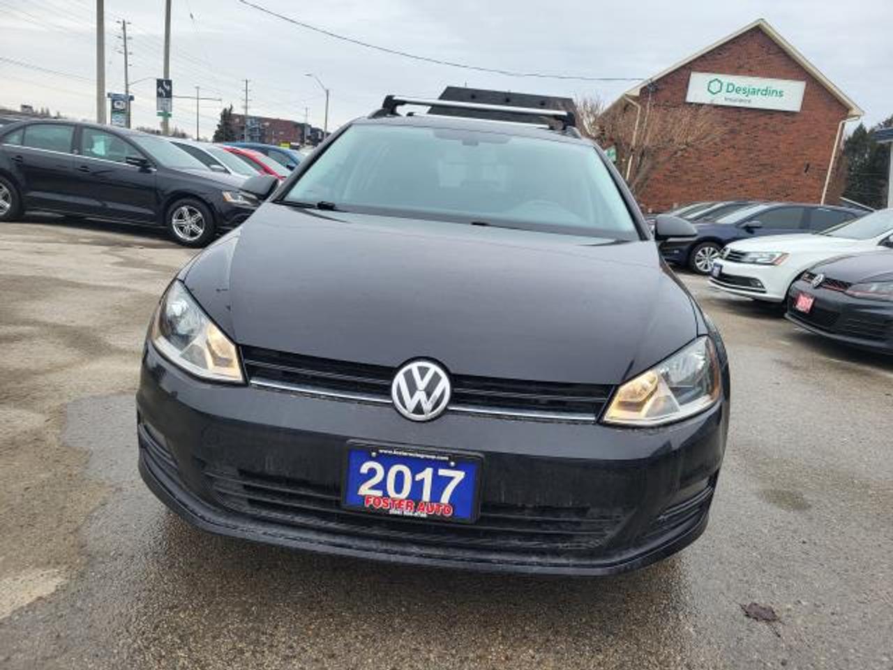 2017 Volkswagen Golf Sportwagen Comfortline Photo