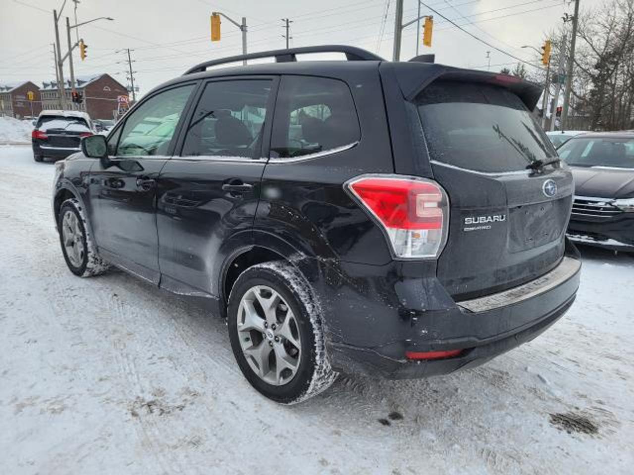 2018 Subaru Forester Limited Photo4