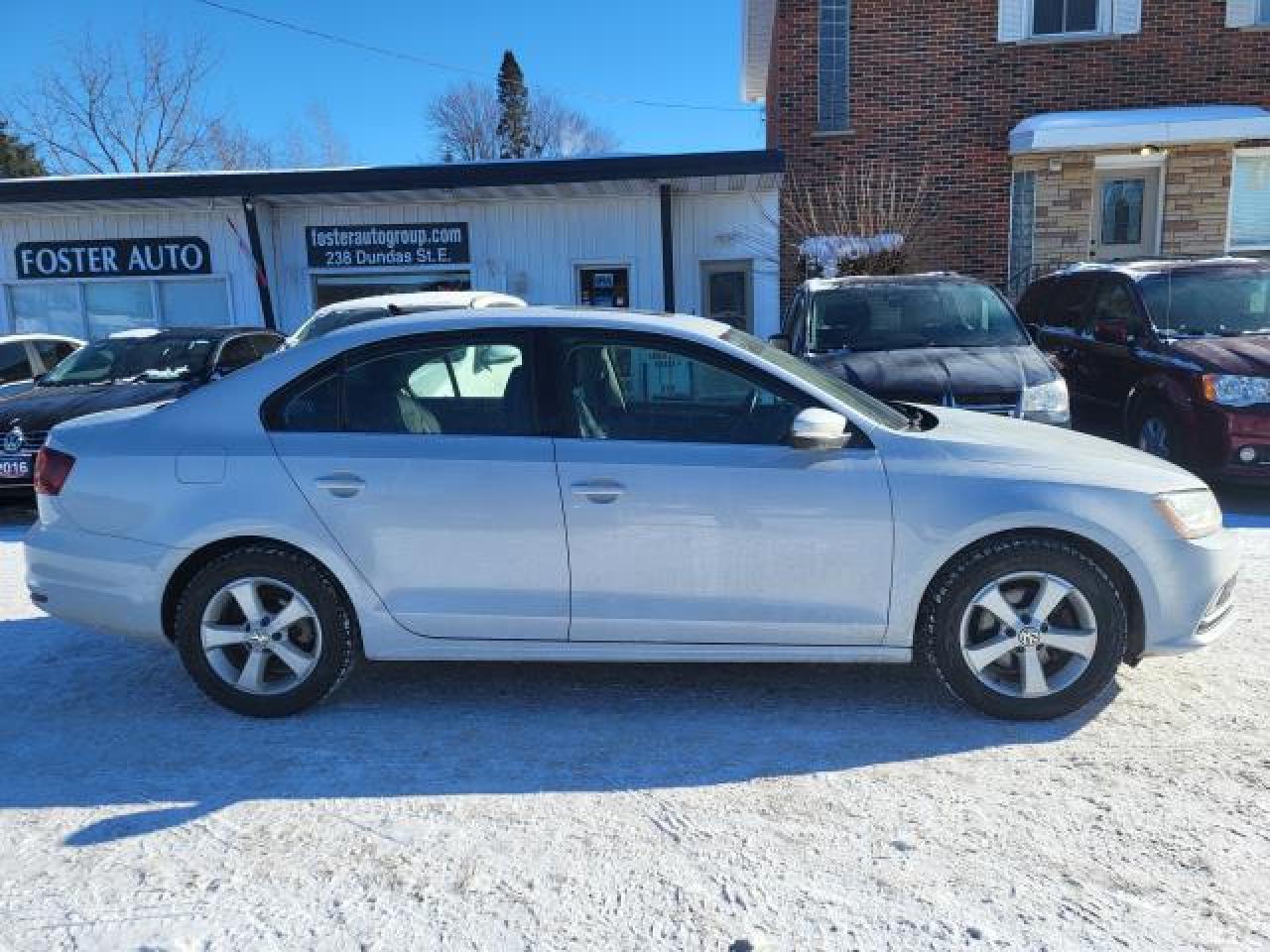 2017 Volkswagen Jetta HIGHLINE Photo