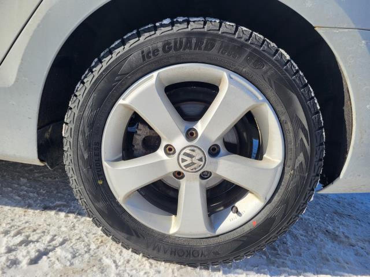 2017 Volkswagen Jetta HIGHLINE Photo