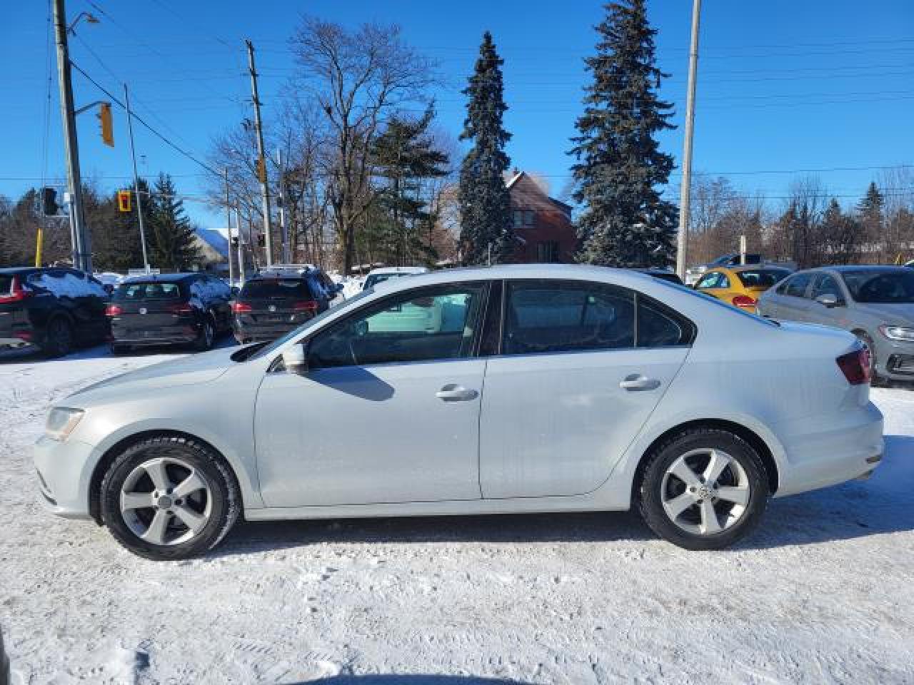 2017 Volkswagen Jetta HIGHLINE Photo