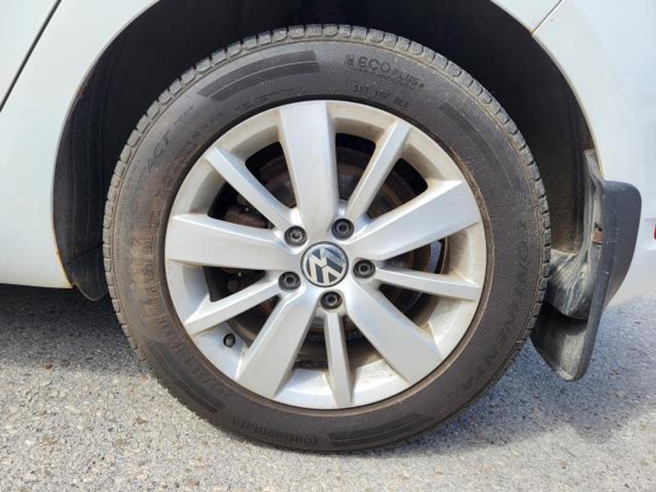 2013 Volkswagen Golf 2.0L TDI Photo