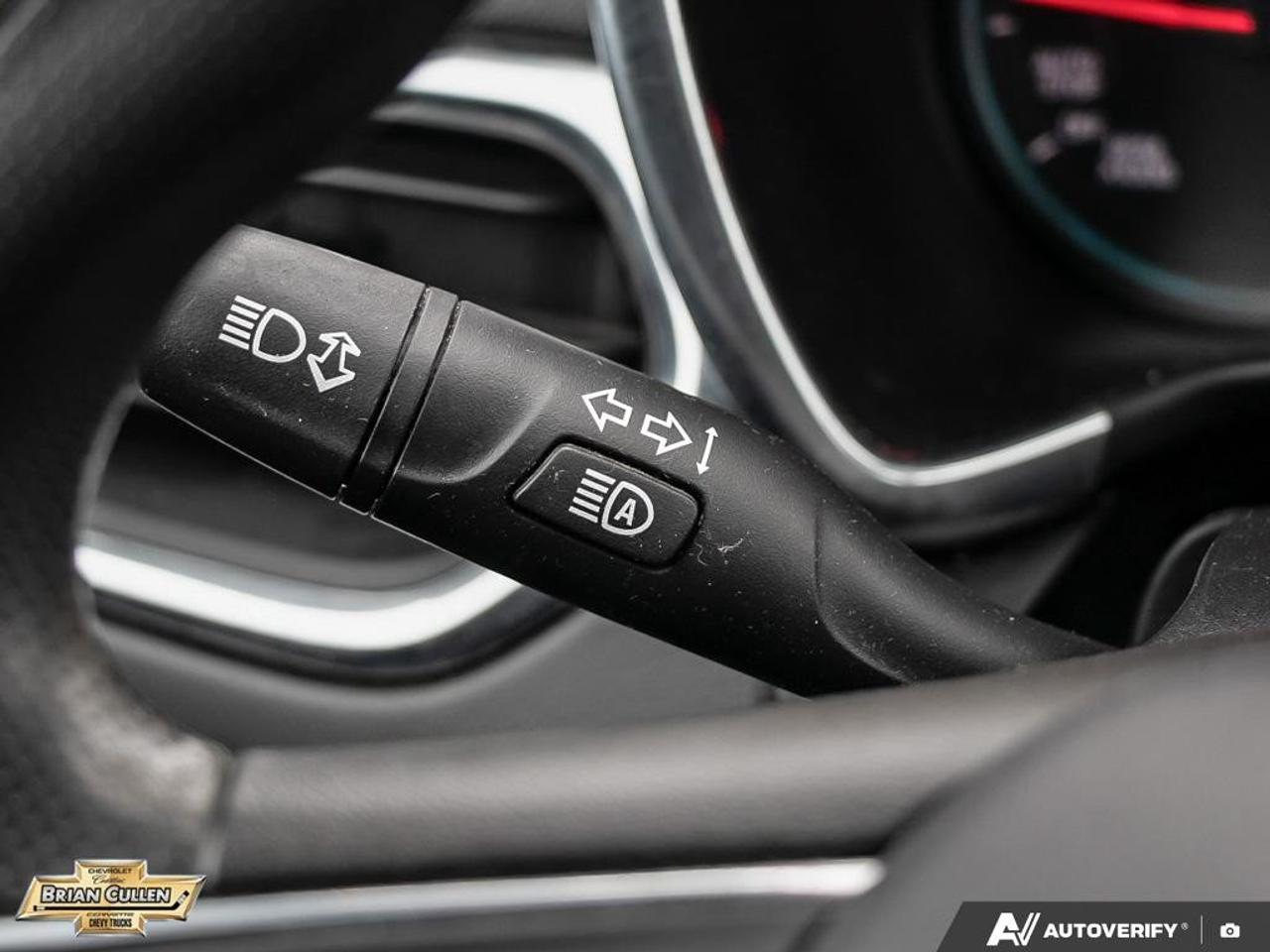 2020 Chevrolet Equinox LT AWD 4dr LT w/2LT Photo