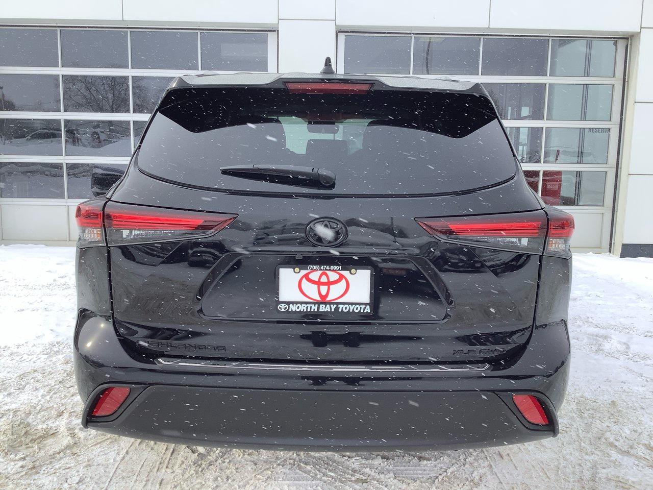 2026 Toyota Highlander XLE Photo