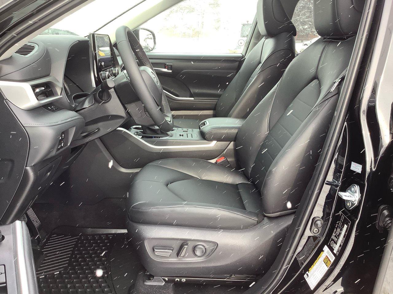 2026 Toyota Highlander XLE Photo