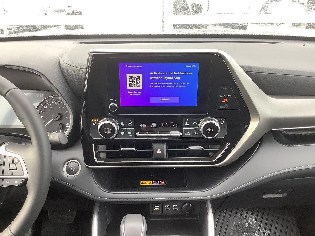 2026 Toyota Highlander XLE Photo