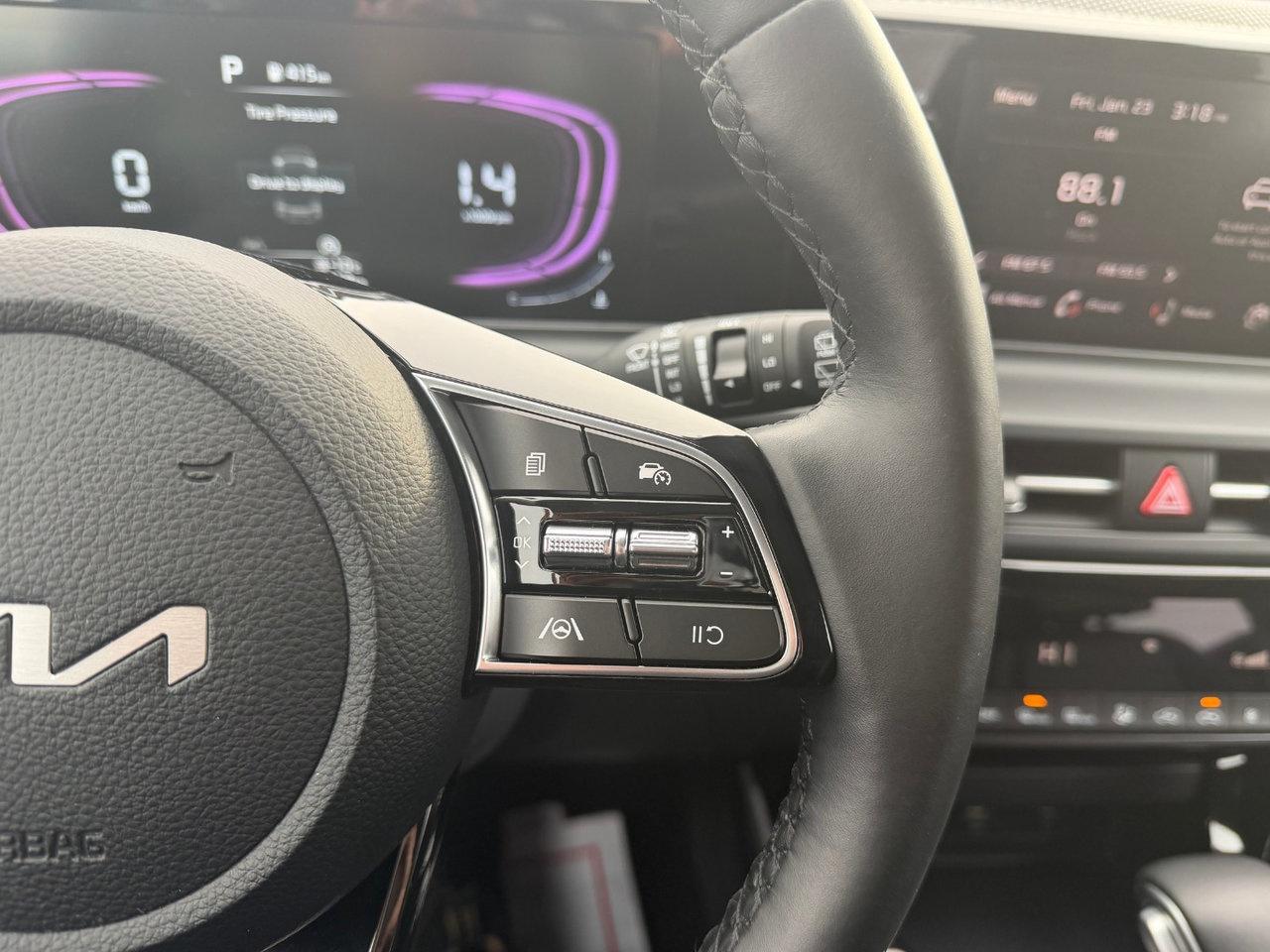 2025 Kia Seltos EX AWD   Sunroof   Apple Carplay & Android Auto Photo