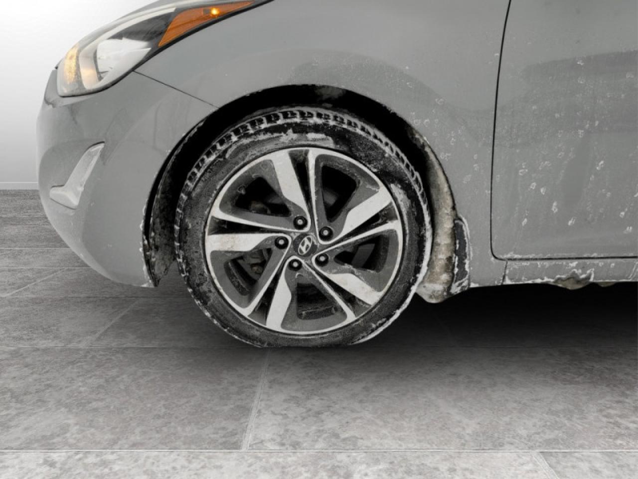 2016 Hyundai Elantra Limited Photo