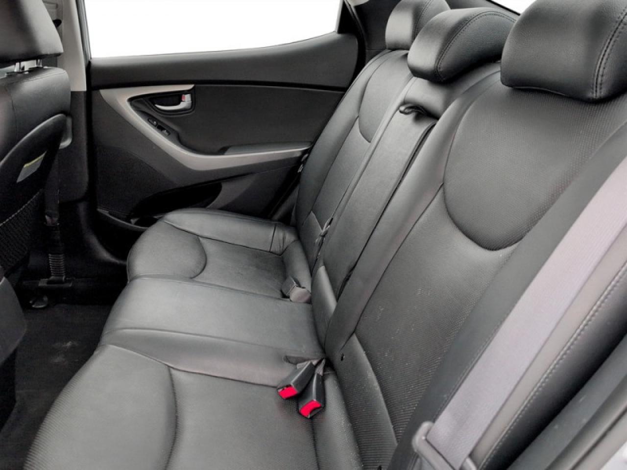 2016 Hyundai Elantra Limited Photo