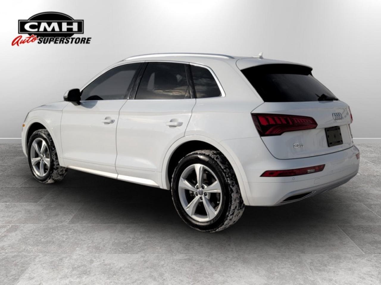 2018 Audi Q5 2.0 TFSI quattro Progressiv  **PANO ROOF** Photo2