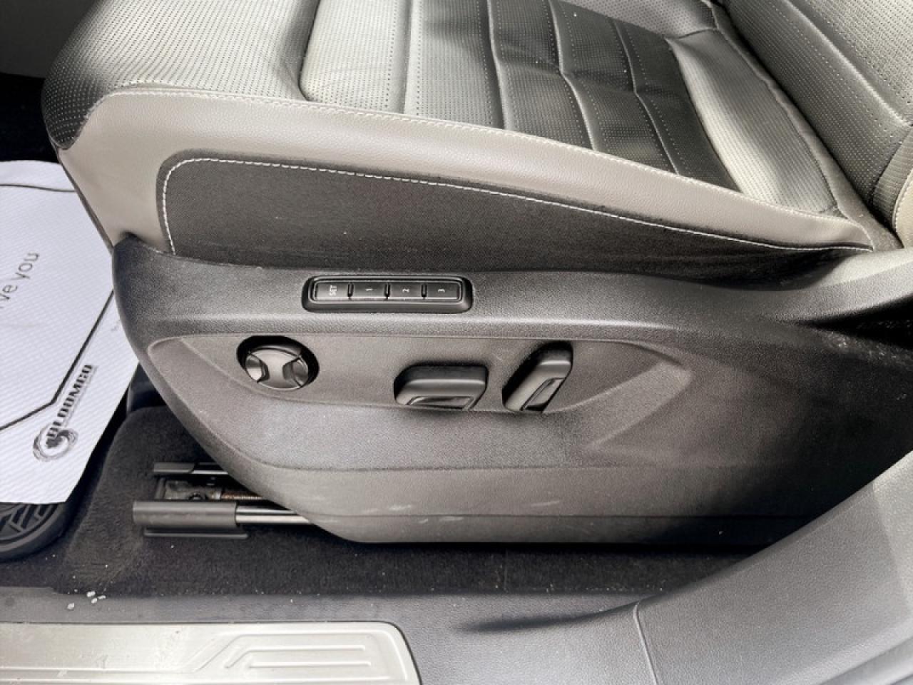 2023 Volkswagen Atlas Cross Sport Highline 3.6 FSI Photo