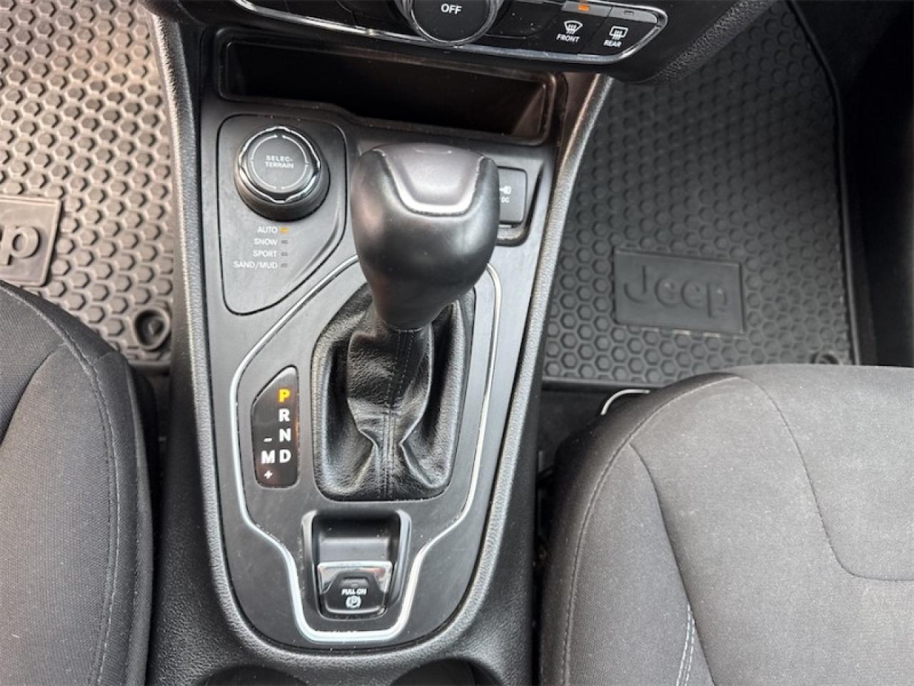 2020 Jeep Cherokee North   Heated Steering Wheel Photo