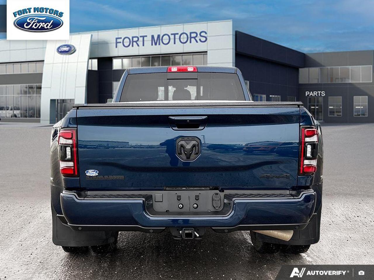 2024 RAM 3500 Laramie Photo4