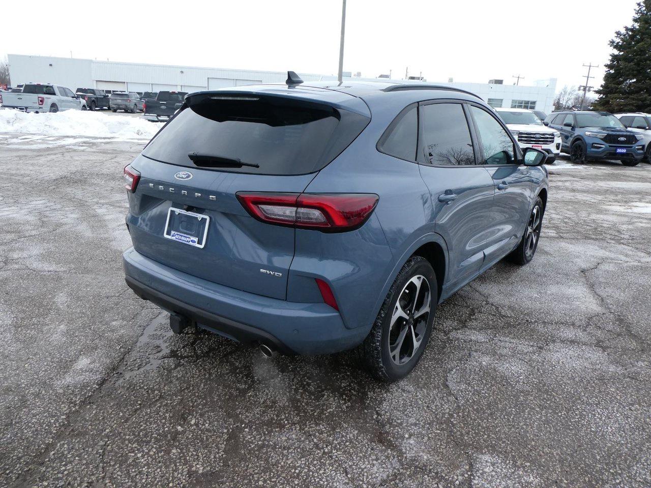 2023 Ford Escape ST LINE ST-Line Select Photo4