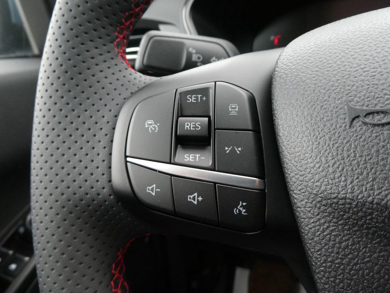 2023 Ford Escape ST LINE ST-Line Select Photo