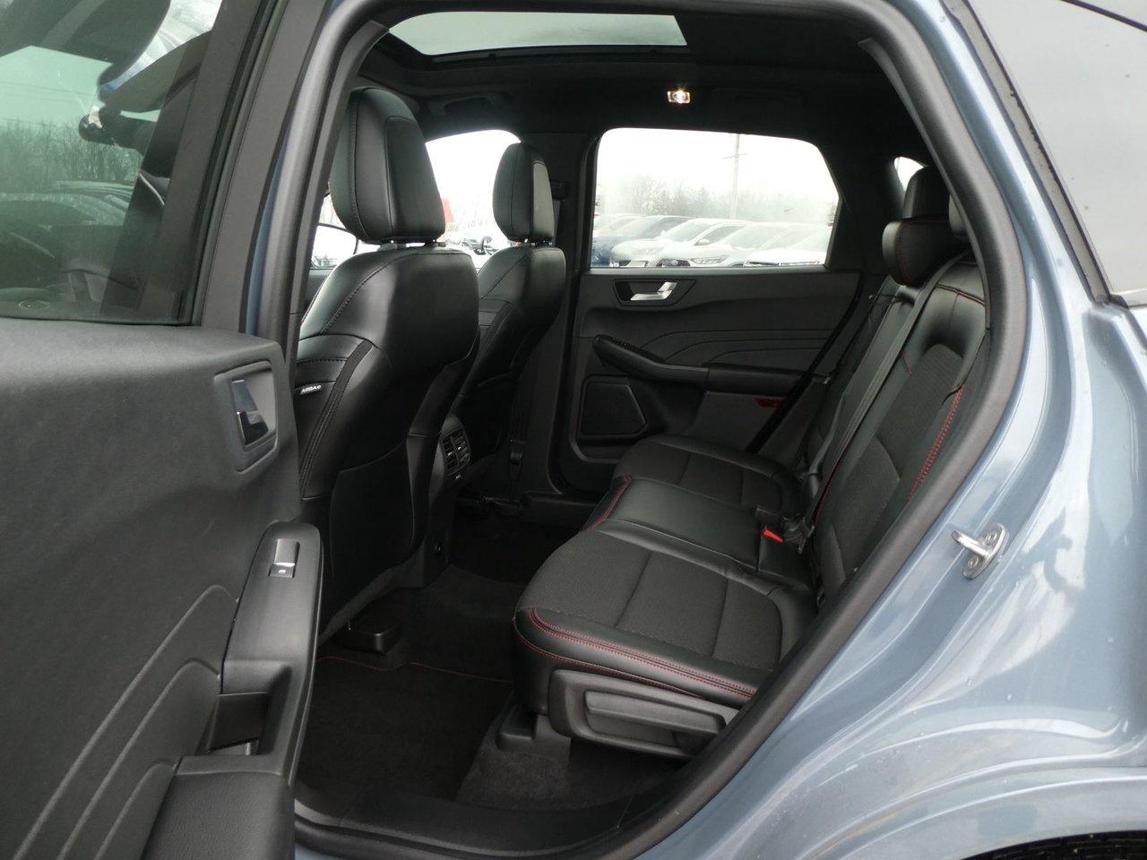 2023 Ford Escape ST LINE ST-Line Select Photo