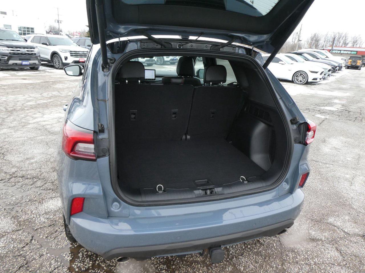 2023 Ford Escape ST LINE ST-Line Select Photo