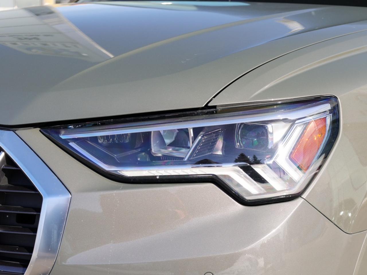 2025 Audi Q3 40 TFSI quattro  - Leather Seats Photo