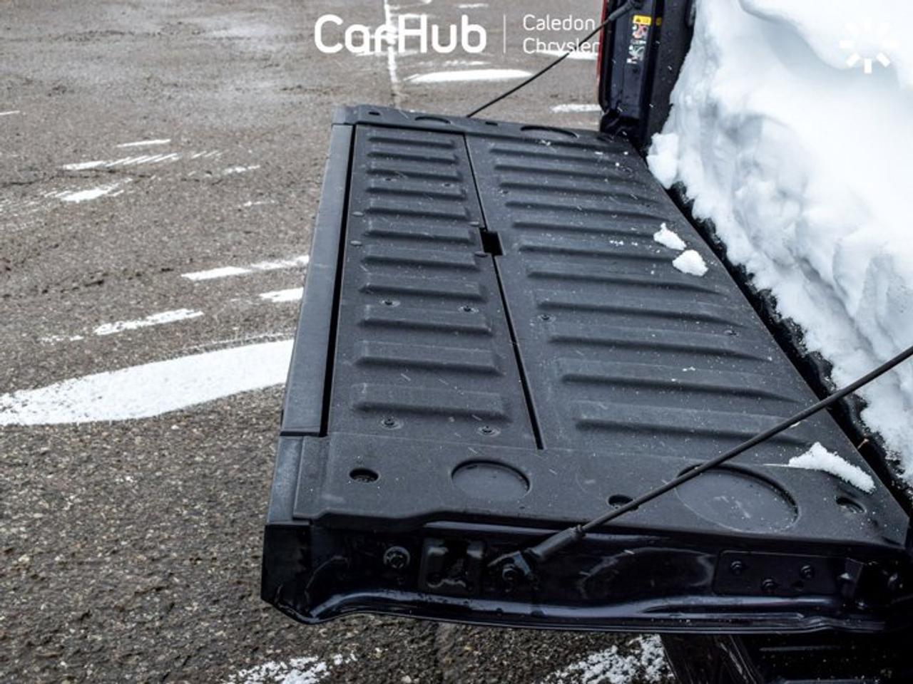 2023 GMC Sierra 1500 Denali 4WD Crew Cab 147" 6.2L Leather 5 passengers with captain chair Multi Pro TailGate Photo