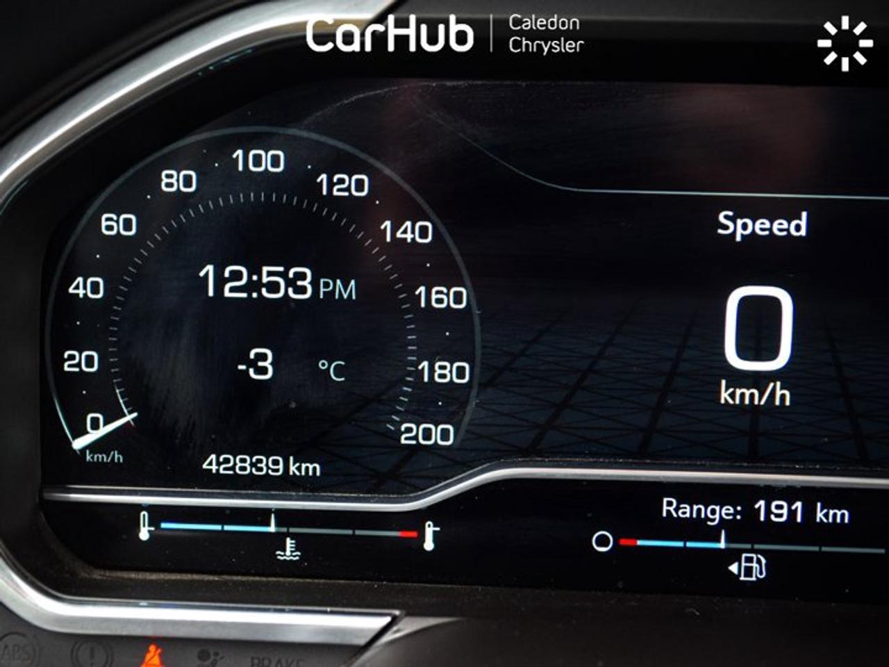 2023 GMC Sierra 1500 Denali 4WD Crew Cab 147" 6.2L Leather 5 passengers with captain chair Multi Pro TailGate Photo