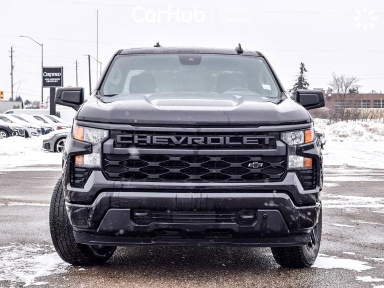 2024 Chevrolet Silverado 1500 Custom 4WD Crew Cab 157" MultiPro Tailgate  6 Passenger Photo