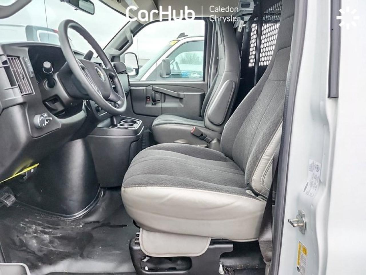 2024 Chevrolet Express Cargo Van RWD 2500 135" Backup Camera Air condition Photo