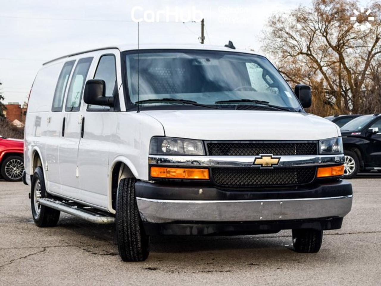 2024 Chevrolet Express Cargo Van RWD 2500 135" Backup Camera Air condition Photo