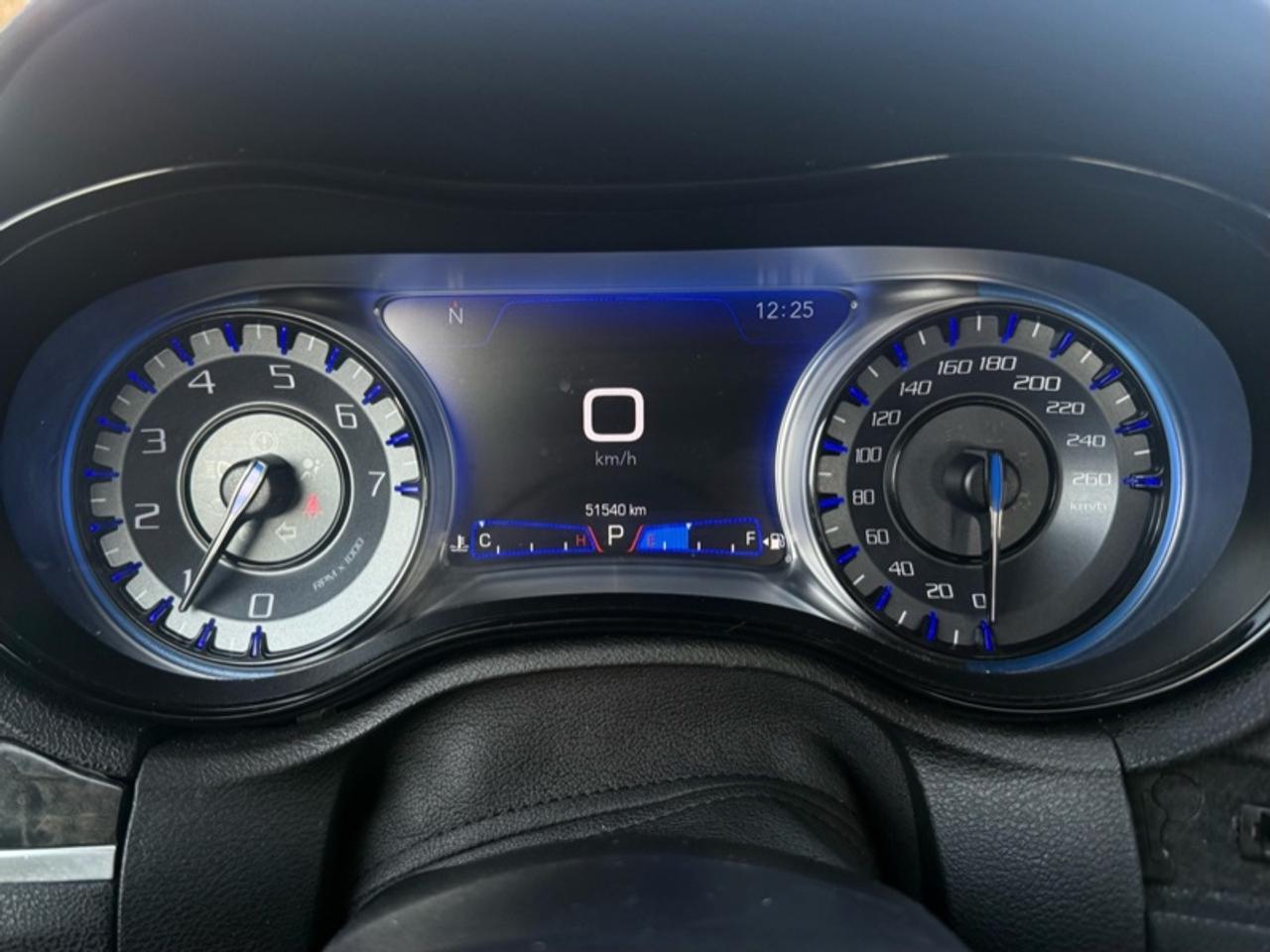 2023 Chrysler 300 Touring L AWD  - Leather Seats Photo