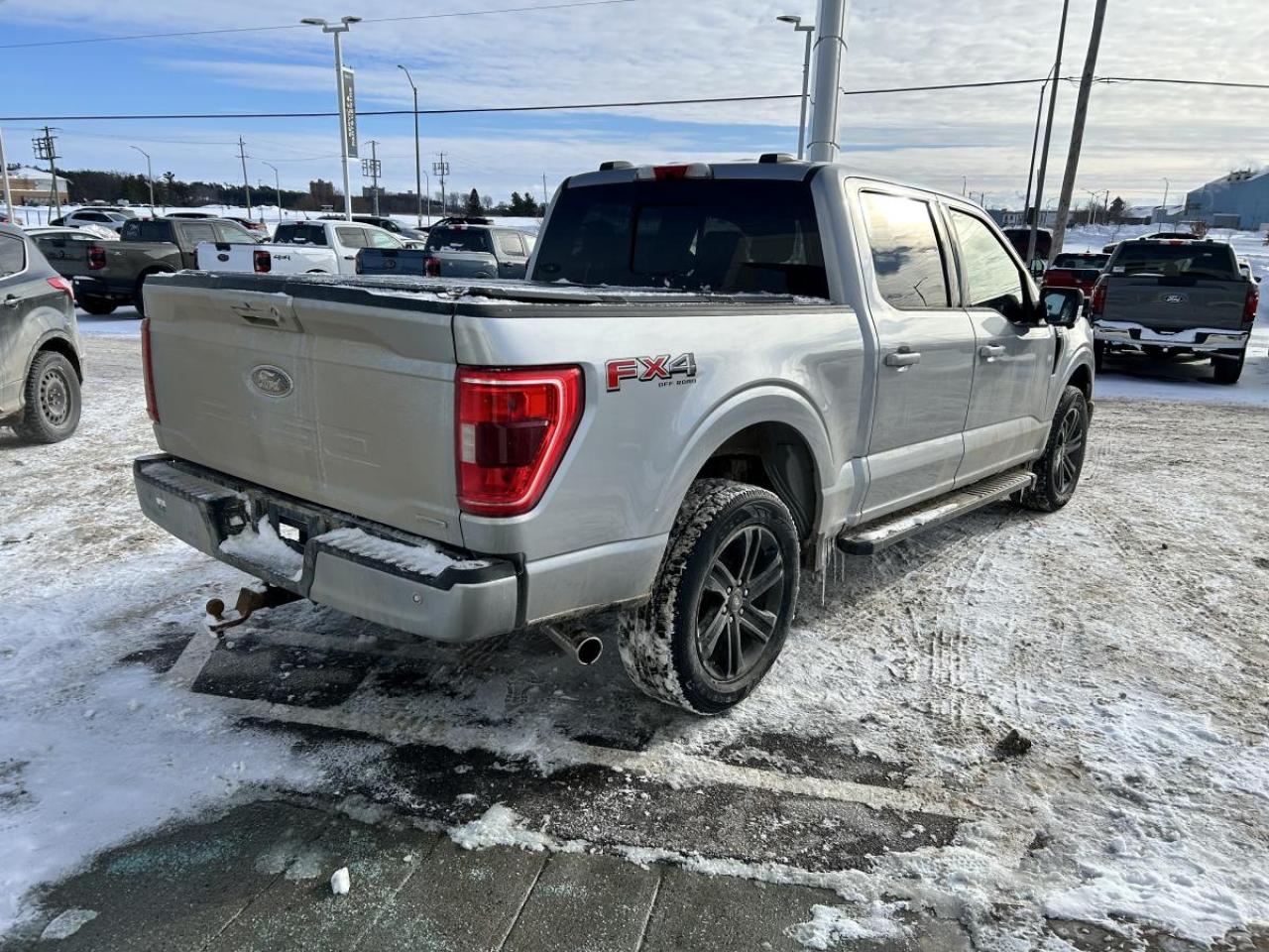 2022 Ford F-150 XLT Photo4