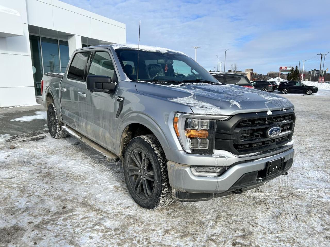 2022 Ford F-150 XLT Photo