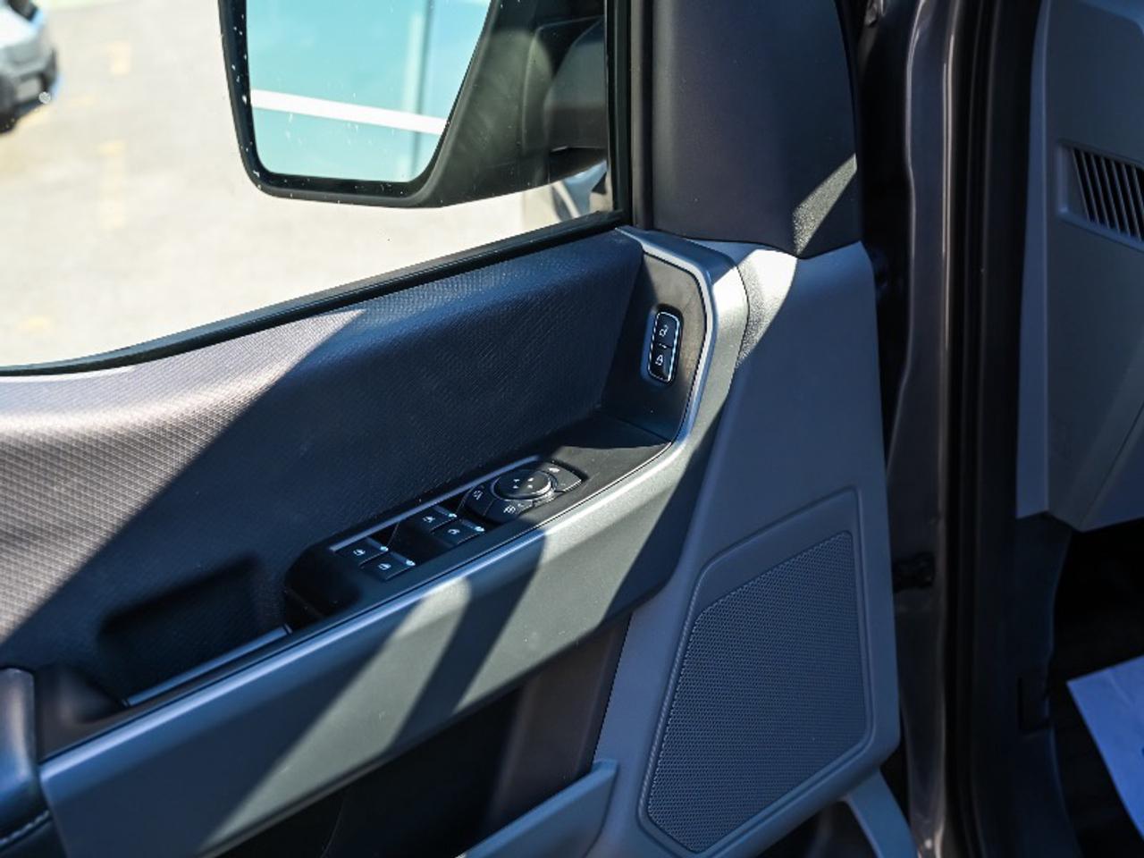 2022 Ford F-150 XLT Photo