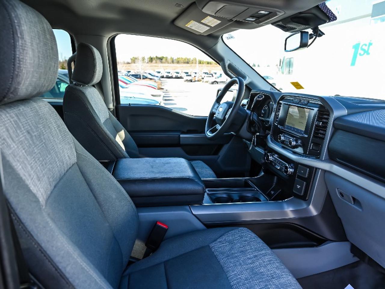 2022 Ford F-150 XLT Photo